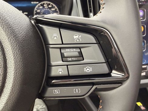 Used 2025 Subaru Forester Sport image 27