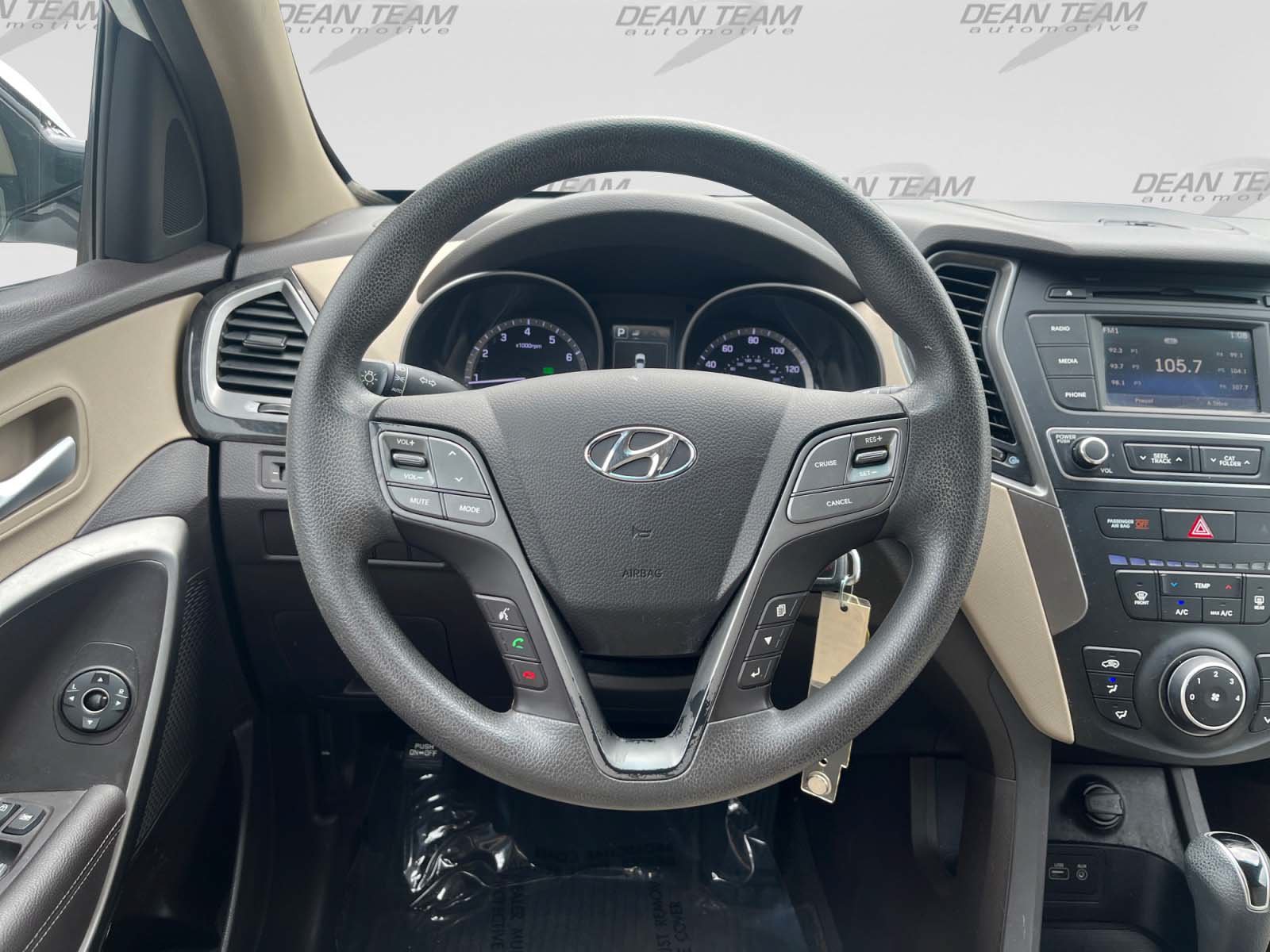 Used 2017 Hyundai Santa Fe Sport FWD image 14