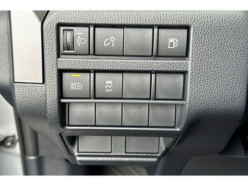 New 2026 Toyota 4Runner SR5 AWD/4WD image 30
