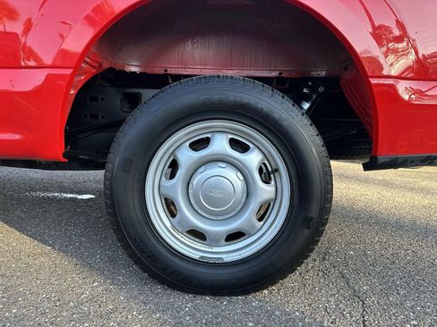 Used 2020 Ford F150 XL w/ XL Power Equipment Group image 31