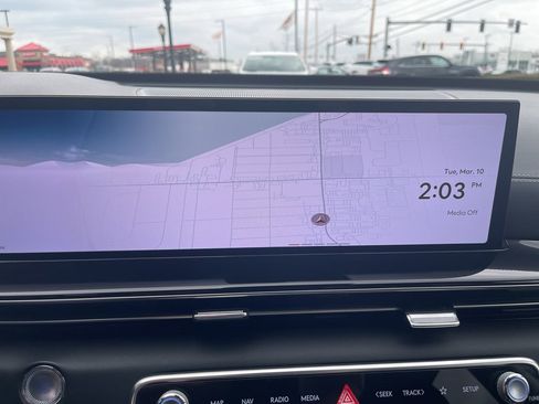 Used 2025 Genesis GV80 2.5T Standard image 21