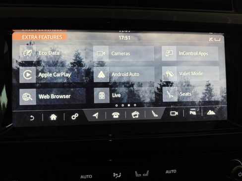 Used 2018 Land Rover Discovery HSE AWD/4WD image 26