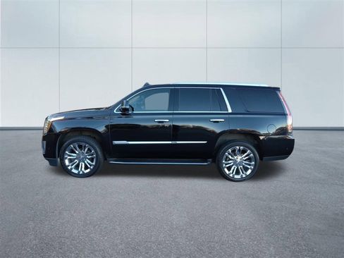 Used 2020 Cadillac Escalade Luxury w/ LPO, Radiant Package image 2