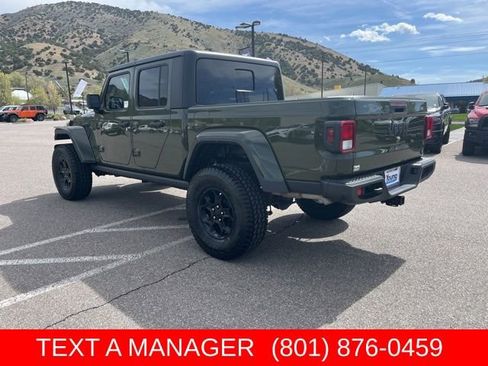 Used 2023 Jeep Gladiator Sport AWD/4WD image 6