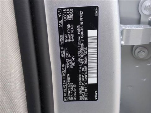 Used 2022 Volvo XC90 T6 Momentum AWD/4WD image 29