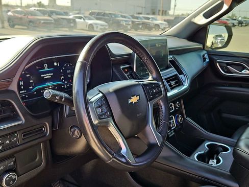 Used 2022 Chevrolet Tahoe LT w/ Luxury Package RWD image 10