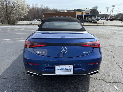 Used 2024 Mercedes-Benz CLE 300 4MATIC Cabriolet image 9