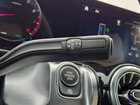 New 2026 Mercedes-Benz GLB 250 4MATIC image 10