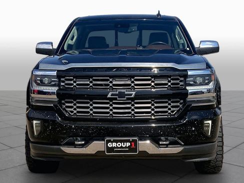 Used 2018 Chevrolet Silverado 1500 High Country AWD/4WD image 4