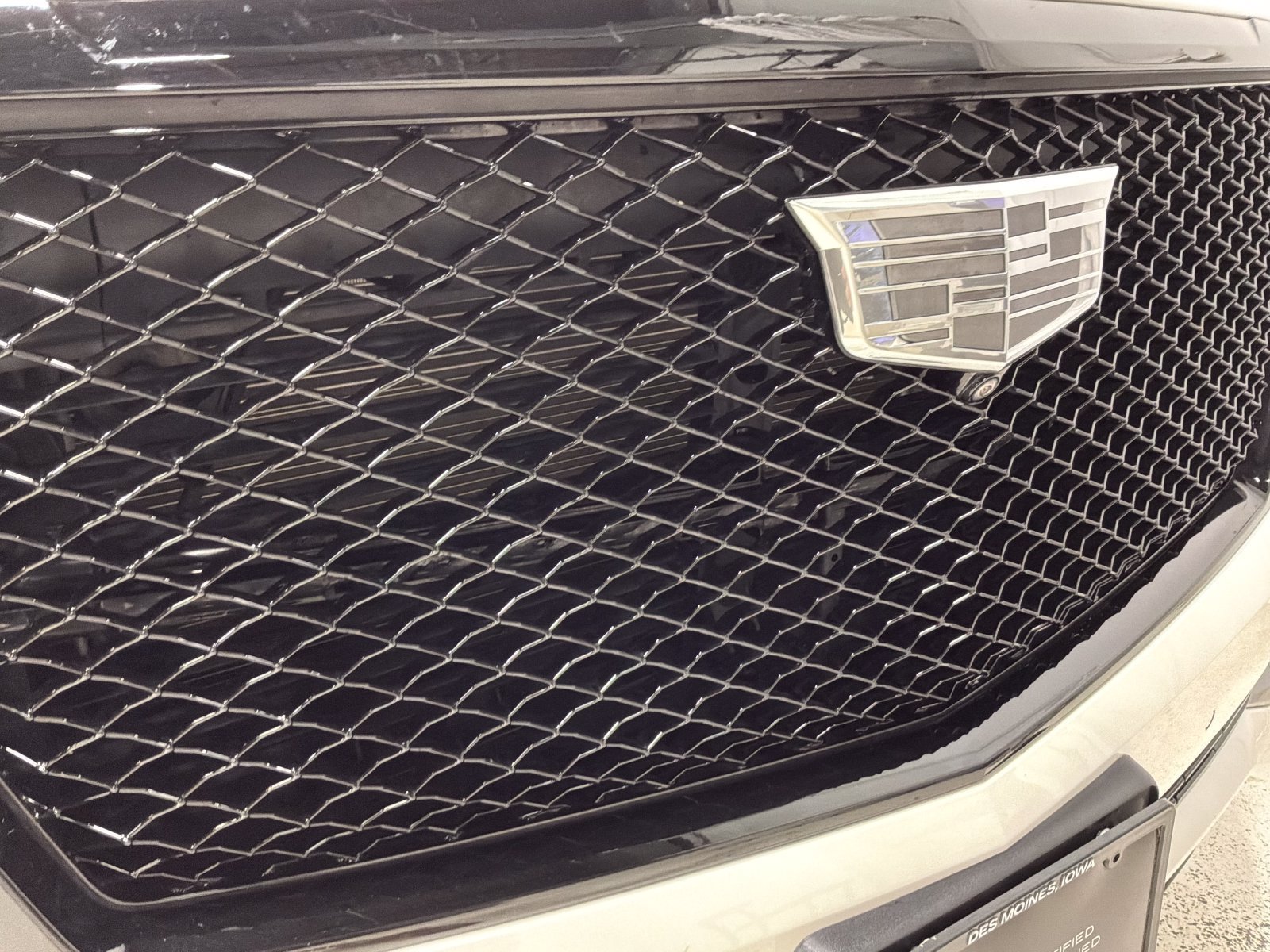 Used 2023 Cadillac Escalade Sport w/ LPO, ONYX Package AWD/4WD image 30