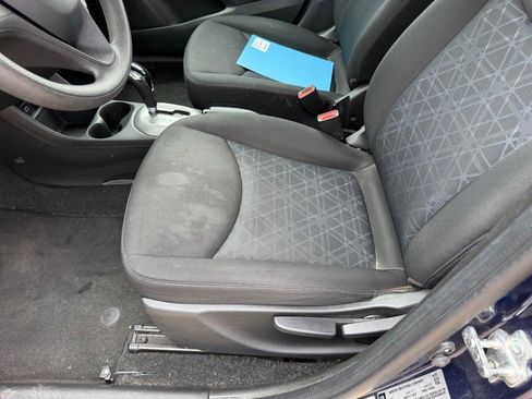 Used 2022 Chevrolet Spark LS FWD image 15