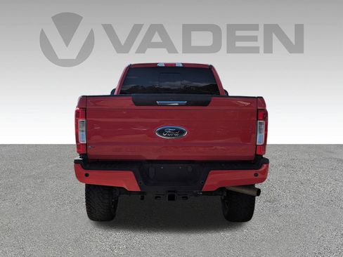 Used 2019 Ford F250 Lariat w/ Lariat Value Package image 25