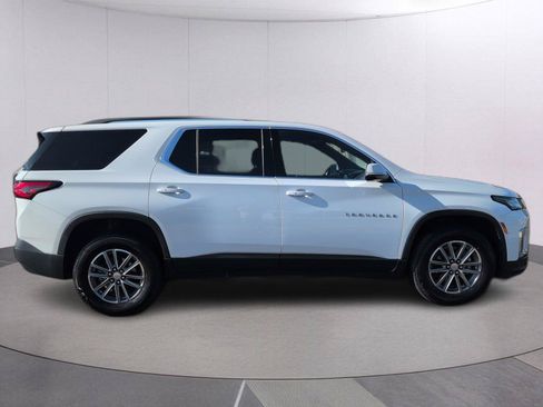 Used 2022 Chevrolet Traverse LT FWD image 6