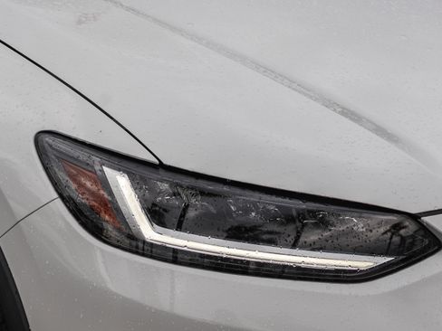 Used 2024 Honda HR-V LX image 6