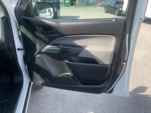 Used 2019 Chevrolet Colorado W/T w/ WT Convenience Package RWD image 26