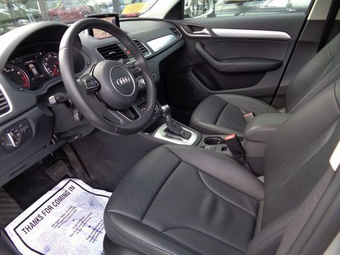 Used 2016 Audi Q3 2.0T Premium Plus w/ Technology Package image 10