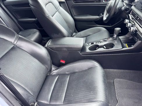 Used 2024 Honda Civic Touring image 6