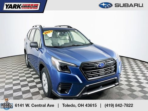 Used 2023 Subaru Forester image 1