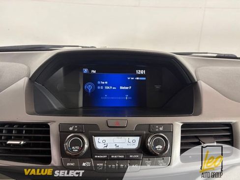 Used 2017 Honda Odyssey EX-L image 19