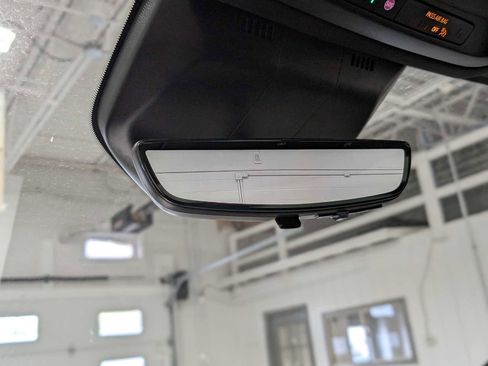 Used 2021 Cadillac Escalade Sport w/ Driver Assist Tech Package image 37