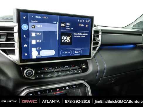 Used 2024 Toyota Tundra Platinum image 12