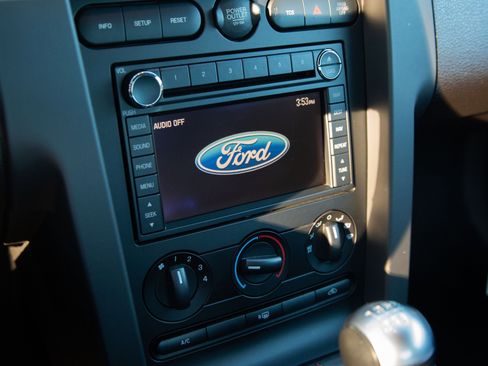 Used 2008 Ford Mustang Shelby GT500 image 39