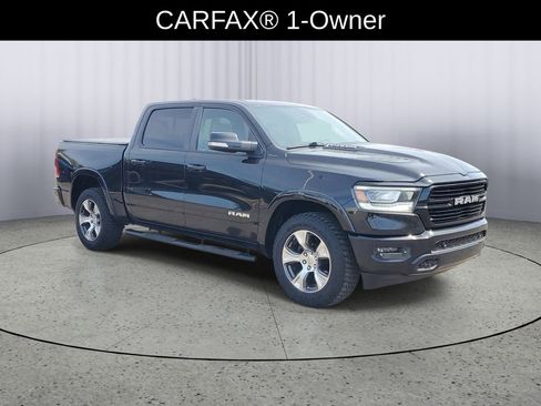 Used 2019 RAM 1500 Laramie w/ Sport Appearance Package AWD/4WD image 2