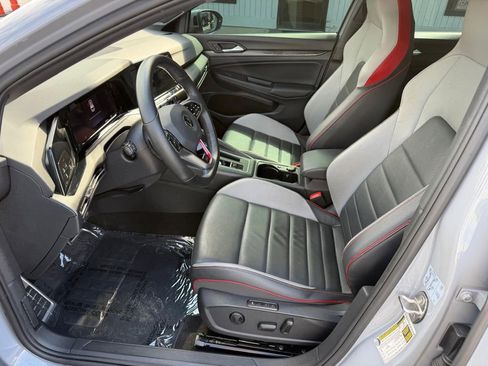Used 2022 Volkswagen GTI Autobahn FWD image 14