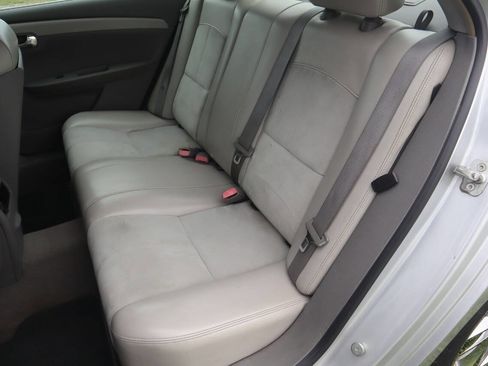Used 2009 Chevrolet Malibu LT FWD image 15