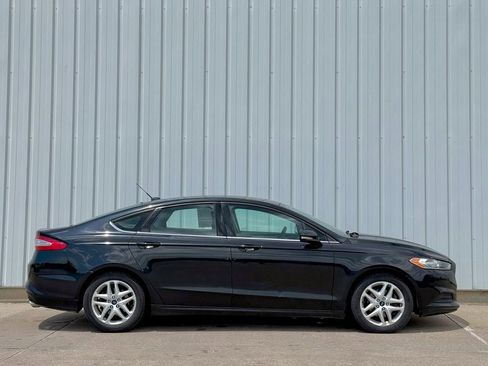 Used 2015 Ford Fusion SE FWD image 7