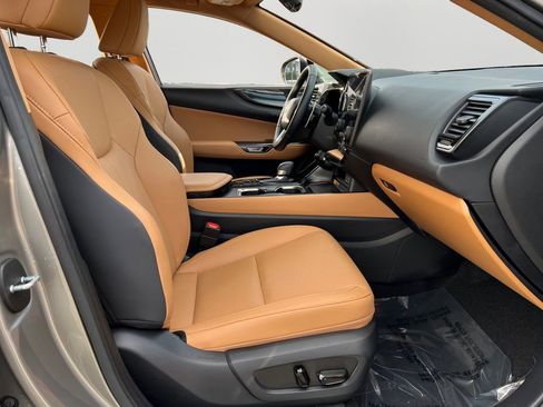 Certified 2024 Lexus NX 350 AWD w/ Premium Package image 7