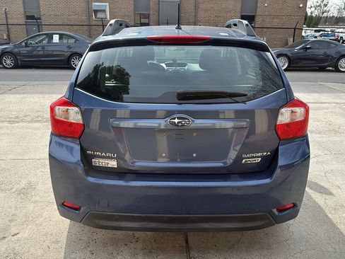 Used 2012 Subaru Impreza 2.0i Sport Premium image 6