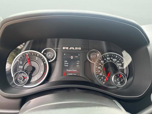 Certified 2024 RAM 3500 Big Horn image 33