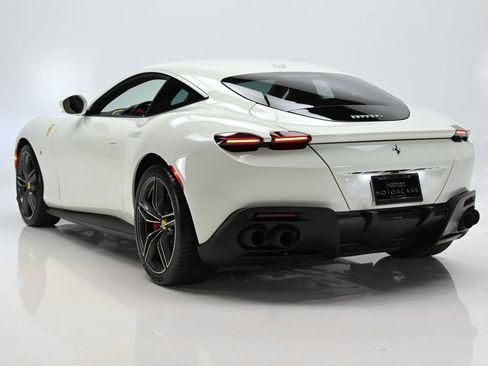 Used 2024 Ferrari Roma image 4