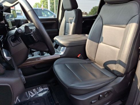 Used 2024 Chevrolet Silverado 1500 RST AWD/4WD image 13
