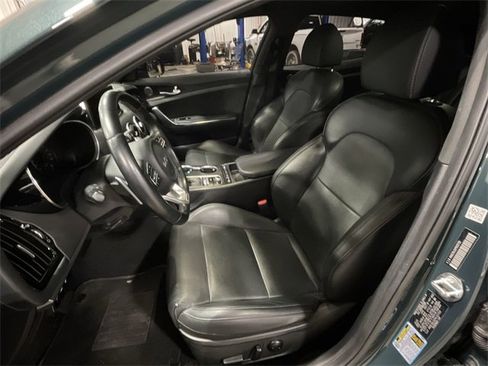 Used 2023 Kia Stinger GT-Line w/ Sun & Sound Package image 17