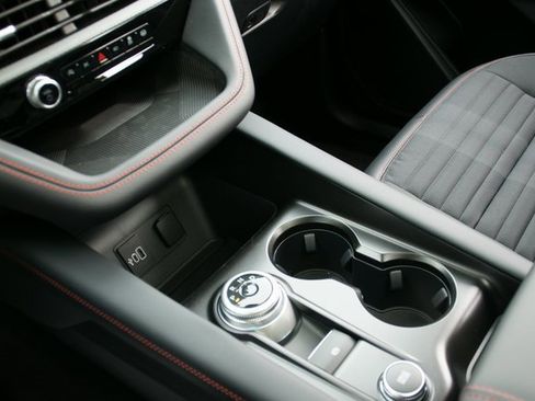 New 2026 Ford Explorer ST-Line w/ ST-Line Street Pack image 24