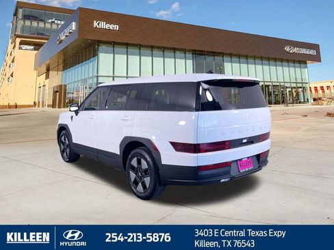 New 2026 Hyundai Santa Fe SE FWD image 5
