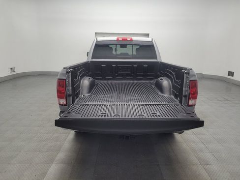 Used 2019 RAM 1500 Classic SLT RWD image 29