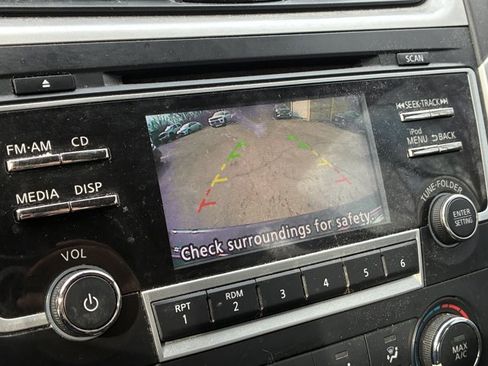 Used 2018 Nissan Altima 2.5 S w/ S Convenience Package image 14