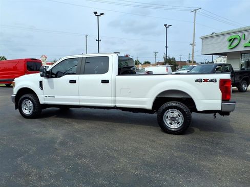 Used 2022 Ford F250 XL w/ Power Equipment Group AWD/4WD image 8