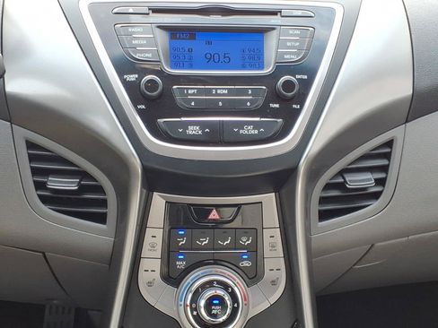 Used 2013 Hyundai Elantra GLS w/ Preferred Pkg FWD image 6