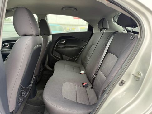 Used 2013 Kia Rio LX w/ PWR Pkg FWD image 28