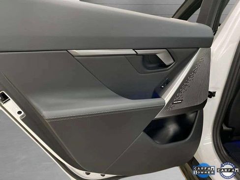 Used 2025 BMW 530i xDrive image 67