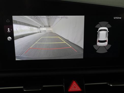 Used 2024 Kia Niro SX Touring FWD image 19
