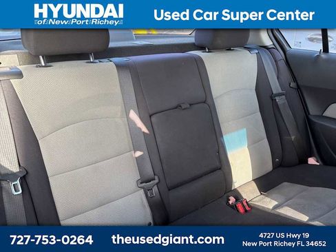 Used 2014 Chevrolet Cruze LS image 7