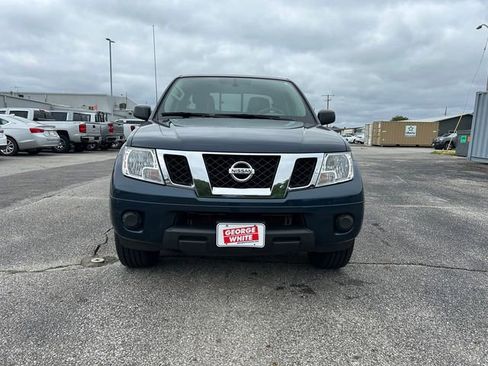 Used 2019 Nissan Frontier SV AWD/4WD image 9