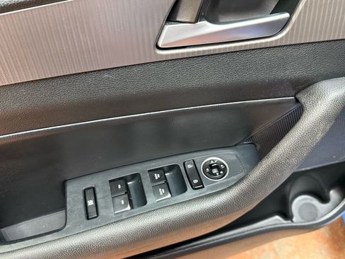 Used 2018 Hyundai Sonata Sport image 22