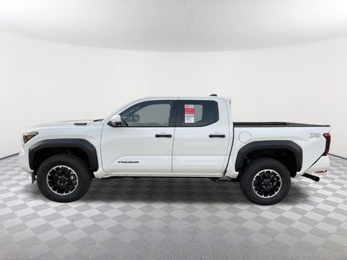 New 2025 Toyota Tacoma TRD Off-Road w/ TRD Off Road Premium Package AWD/4WD image 7