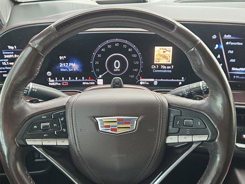 Used 2021 Cadillac Escalade ESV Premium Luxury Platinum AWD/4WD image 17